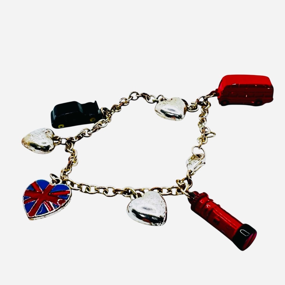 London Themed Charm Bracelet - Picture 2 of 5